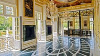 Interior rumah terlihat mewah. Istimewa/Telegraph.