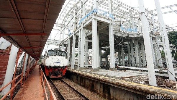 Terus Dikebut, Begini Penampakan Stasiun Cakung