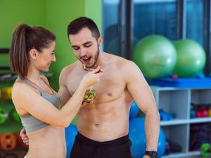 Mau Punya Badan Sehat dan Berotot? Ini 8 Makanan yang Perlu Rutin Dikonsumsi