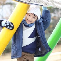 Bae Kang Yoo kerap kali didapuk menjadi model iklan untuk anak-anak. Pose-posenya di depan kamera pun membuat netizen kagum atas ketampanan yang dimilikinya. Foto: Instagram