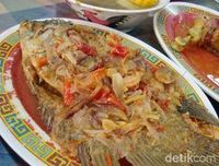 <i/>Nyang</i> Ini Pecak Gurame Punye Babe