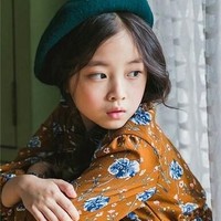 Kim Daesul mencuri atensi netizen dengan gayanya yang menakjubkan bak model profesional. Berusia 8 tahun, Daesul pun telah memiliki 17 ribu jumlah pengikut di Instagram. Foto: Instagram