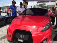 Jokowi akan Jajal Tol Sumo Pakai Mobil Listrik Buatan ITS