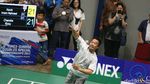 Lihat Aksi Menpora yang Jatuh Bangun Lawan Ricky/Candra