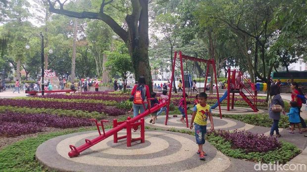 Taman Badak dan Dewi Sartika di Balkot Bandung Makin Cantik