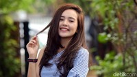 Pose centilnya bikin gemas ya?. Foto: Noel/detikHOT