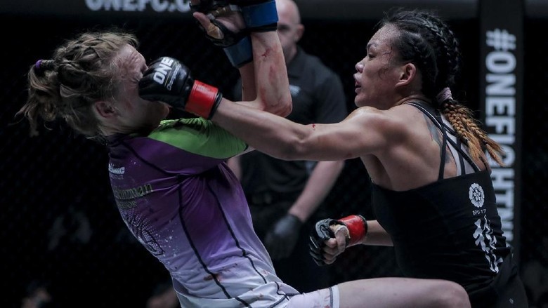 Duel Petarung Wanita Panaskan ONE Championship Jakarta Bulan Depan Duel Petarung Wanita Panaskan ONE Championship Jakarta Bulan Depan