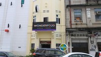 Wonderfood Museum Penang berlokasi di 49 Beach Street, Penang. Menempati bangunan kolonial yang diapit gedung bank Ban Hin Lee dan Tiger Balm. Foto: Penang Travel Tips