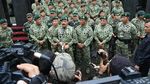 Momen Marsekal Hadi dan Letjen Edy Diarak Prajurit Kostrad
