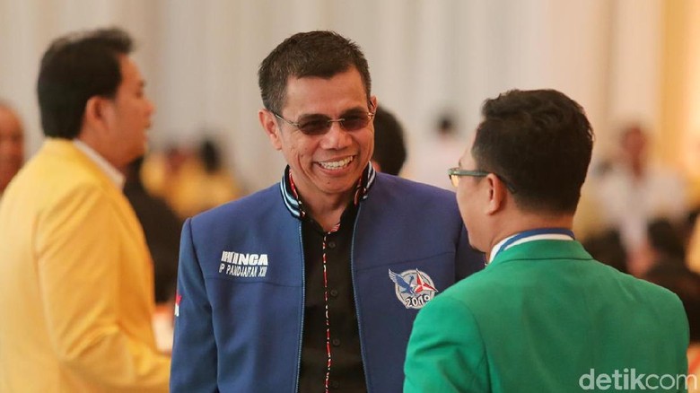 Sekjen PD Hinca Panjaitan Dilantik Jadi Anggota DPR Hari Ini Sekjen PD Hinca Panjaitan Dilantik Jadi Anggota DPR Hari Ini