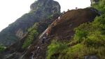 Foto: Libur Akhir Tahun ke Via Ferrata Trenggalek, Ngeri-ngeri Seru!
