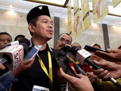 Ramai Foto Truk Vs Komodo, Golkar Kritik Pembangunan Taman Nasional Komodo