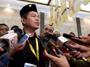 Ramai Foto Truk Vs Komodo, Golkar Kritik Pembangunan Taman Nasional Komodo