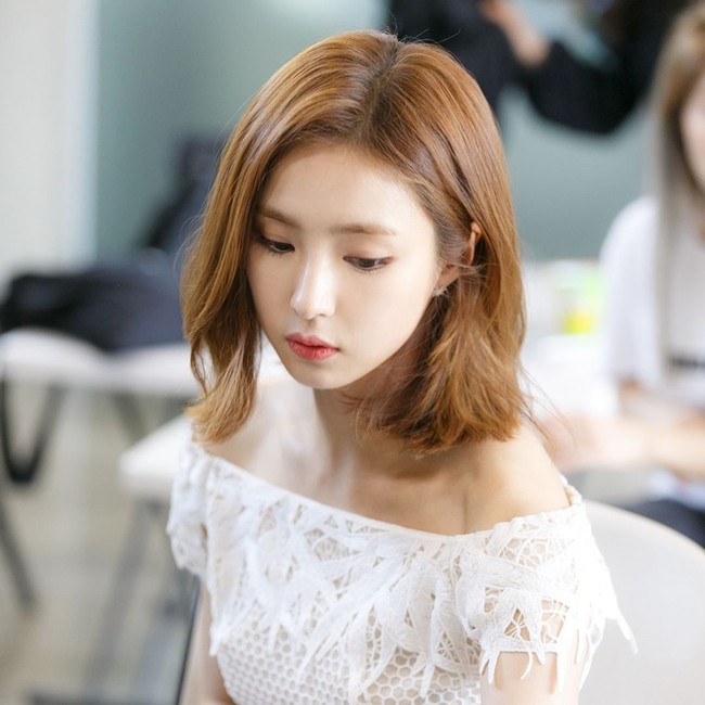 Dikutip dari Mirror, Shin Se Kyung merupakan pacar pertama dalam hidup Jonghyun. Foto: Instagram/@sjkuksee