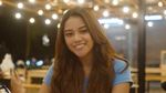 Pilih Mana, Wajah Polos Aurel Hermansyah atau Makeup?