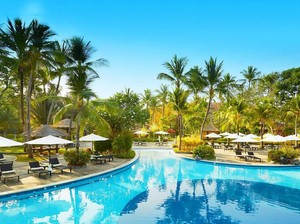 Hotel Ini Siap Beri Kamar Gratis Jika Gunung Agung Sampai Erupsi Lagi