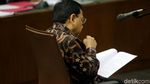 Setya Novanto Sehat dan Necis di Sidang Kedua