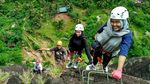 Foto: Libur Akhir Tahun ke Via Ferrata Trenggalek, Ngeri-ngeri Seru!
