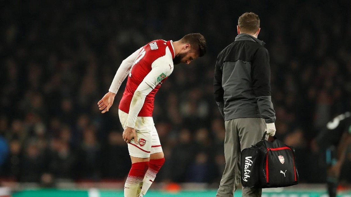 Olivier Giroud mengalami cedera hamstring dan diperkirakan absen selama tiga pekan (Foto: Andrew Boyers/Action Images via Reuters)