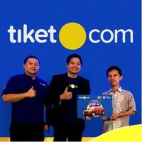  Yudarno asal Jakarta mendapatkan mobil Honda HRV dari Tiket.com (Foto: Tiket.com)