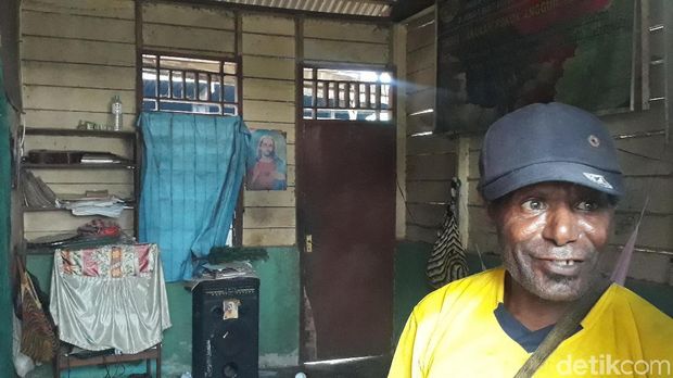 Gembiranya Warga Parauto Papua, Bisa Nikmati Listrik 24 Jam Penuh