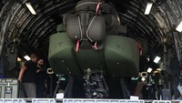 Kepala Pusat Penerangan (Kapuspen) TNI Mayjen Sabrar Fadhilah mengatakan helikopter baru jenis AH-64 Apache milik TNI AD kini dalam proses perakitan. (Foto: Dok. Istimewa)