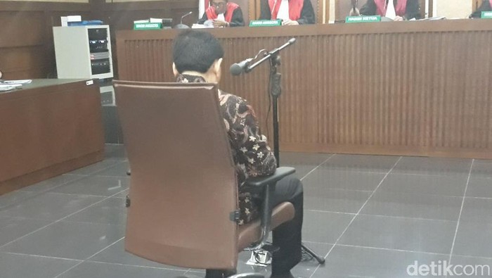 Pengacara: Di Dakwaan Novanto, USD 4,5 Juta untuk Gamawan Hilang