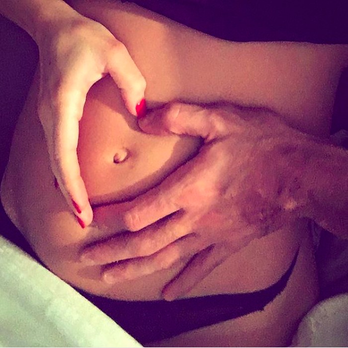 Foto Perut Ibu Hamil Ini Jadi Perbincangan Karena Ada Bentuk Hati