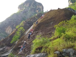 Liburan Ekstrem di Akhir Tahun, Cobain Via Ferrata Trenggalek