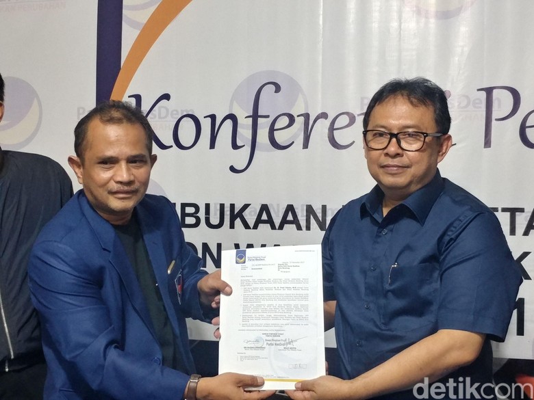 Didukung NasDem, Yossi Raih Tiket Pilwalkot Bandung 2018 Didukung NasDem, Yossi Raih Tiket Pilwalkot Bandung 2018