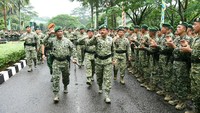 Marsekal Hadi tiba dengan helikopter di lapangan tembak Markas Divisi Infanteri 1 Kostrad, Cilodong, Depok, Jawa Barat, Rabu (20/12/2017) pukul 11.50 WIB