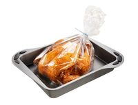 Amankah Memanggang Makanan di Oven dengan Pembungkus Plastik?