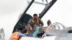 Foto: Gagah! Gaya Marsekal Hadi, Kapolri, KSAD, dan KSAL Naik Sukhoi