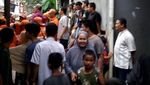Potret Tanggul Kali Pulo Jati Padang yang Jebol dan Bikin Banjir