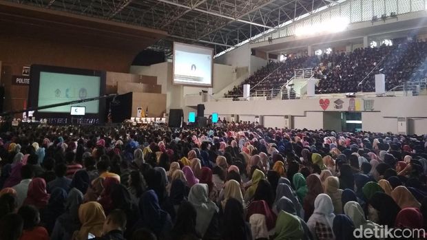 Ribuan Mahasiswa STAN Belajar APBN dari Sri Mulyani