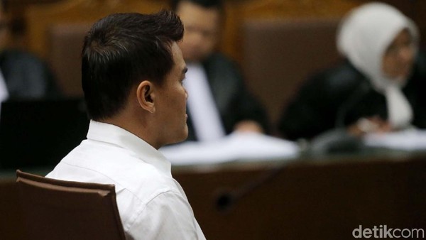 Terbukti Korupsi, Andi Narogong Diganjar 8 Tahun Penjara