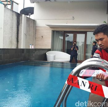 Melihat Rumah Mewah Pengacara Diduga Hasil Korupsi Asuransi PNS
