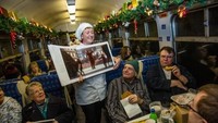 Telford Steam Railway melewati beberapa wilayah Spring Village, Horsehay dan Dawley di Inggris. Tur kereta ini akan berjalan selama 45-1jam serta 30-60 menit di Santa’s Workshop (Telford Steam Railway)