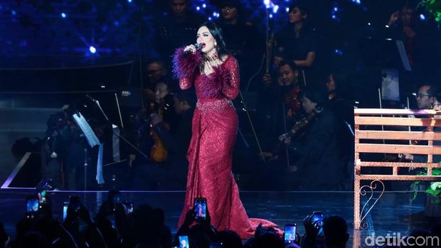 'Ayat Ayat Cinta in Concert: Colours of Love 2017' Digelar Semalam