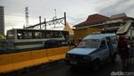 Before-After Jalan Depan Stasiun Tanah Abang yang Ditata Anies