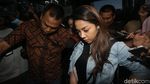 Foto: Ini Dwina Michaella, Putri Setnov yang Diperiksa KPK