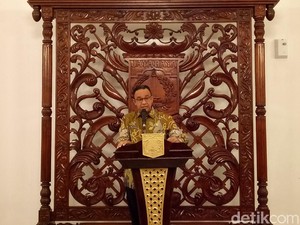Ditutup, Jalan Depan Stasiun Tn Abang untuk 400 PKL dan Pejalan Kaki