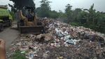 Foto: Tumpukan Sampah Alat Medis di Cirebon yang Segera Dimusnahkan