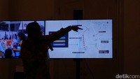 Sementara itu, ojek pangkalan dan ojek online disediakan pangkalan khusus untuk menjemput dan menurunkan penumpang.
