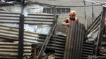 Melihat Perbaikan Tanggul Jati Padang yang Jebol