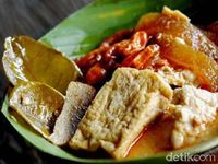 Sambal Tumpang yang Mlekoh Sedep Semangit Sambal Tumpang yang Mlekoh Sedep Semangit