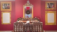 White House yang megah dibuat dalam ukuran mini. Dengan nuansa warna cokelat, putih, hijau dengan sentuhan merah ini jadi salah satu gingerbread yang spesial. Pasti sayang ya untuk memakannya. Foto: Istimewa