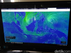 Ada Bibit Siklon Tropis, BMKG Imbau Warga Waspadai Cuaca Ekstrem
