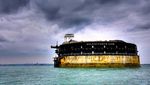 Benteng di Tengah Laut yang Disulap Jadi Hotel Mewah
