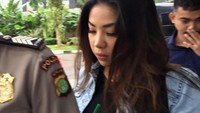 Dwina bakal diperiksa sebagai saksi untuk tersangka Anang Sugiana Sudihardjo. (Foto: Nur Indah Fatmawati/detikcom)